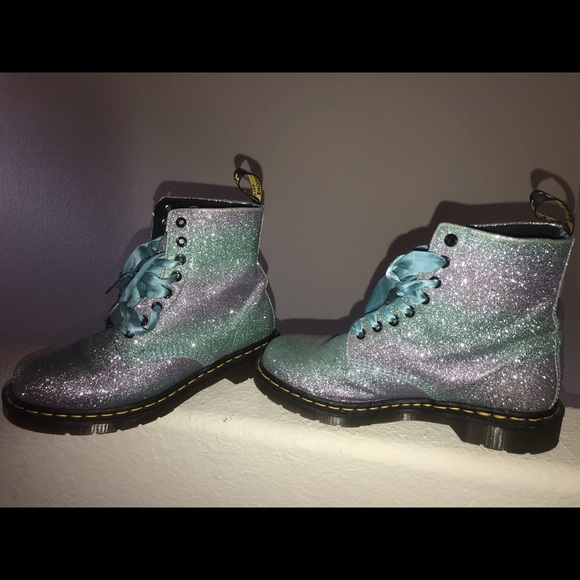 Dr. Martens Shoes - Glitter dr martens